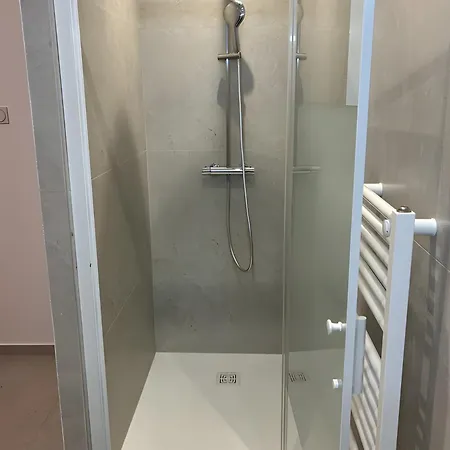 Equipee Piscine Camargue *
