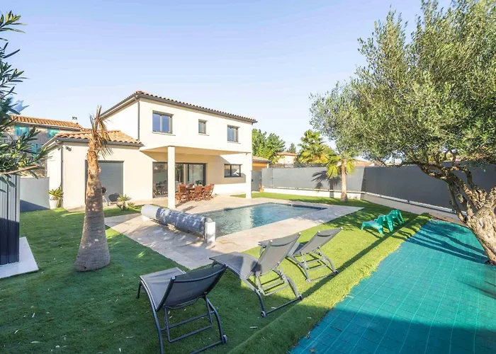 Casa de Férias Moderne Avec Piscine Beaucaire (Gard)